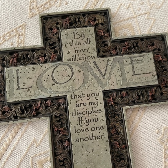 Decorative Cross Wall Art with Inspirational Quote - Picture 6 of 15